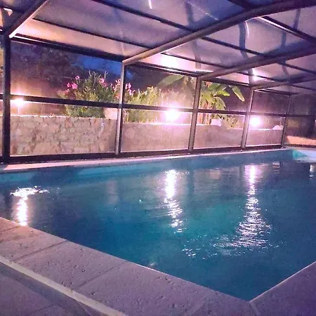 Naturiste Dacaniro Avec Piscine Chauffee Pres De Cahors *