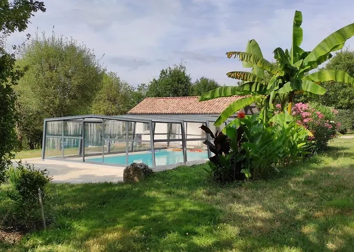 Dom wakacyjny Naturiste Dacaniro Avec Piscine Chauffee Pres De Cahors