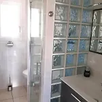 Hébergement de vacances Naturiste Dacaniro Avec Piscine Chauffée Près De Cahors