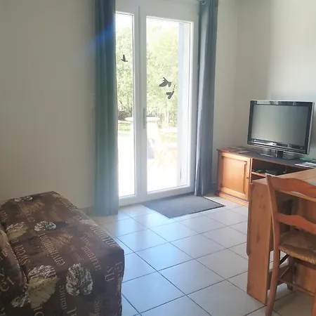 Feriehus Naturiste Dacaniro Avec Piscine Chauffee Pres De Cahors Bellefont-la Rauze