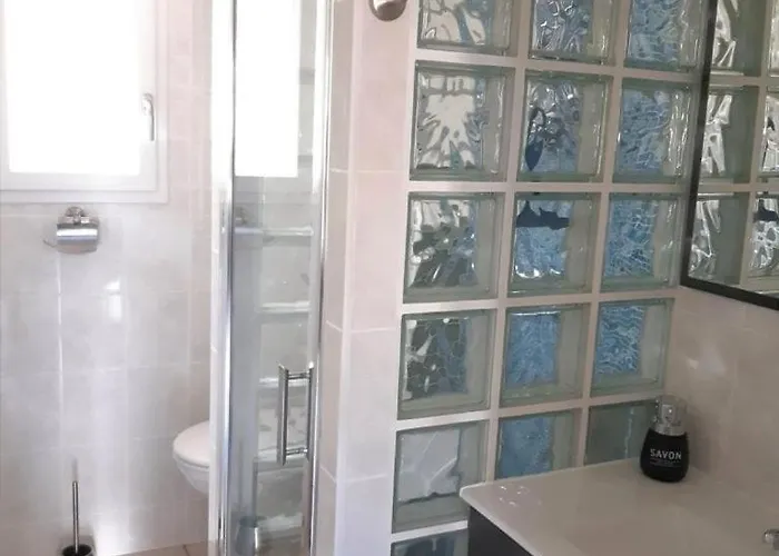 Holiday home Naturiste Dacaniro Avec Piscine Chauffee Pres De Cahors