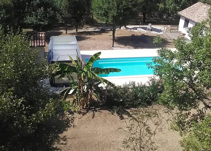 Holiday home Naturiste Dacaniro Avec Piscine Chauffee Pres De Cahors *